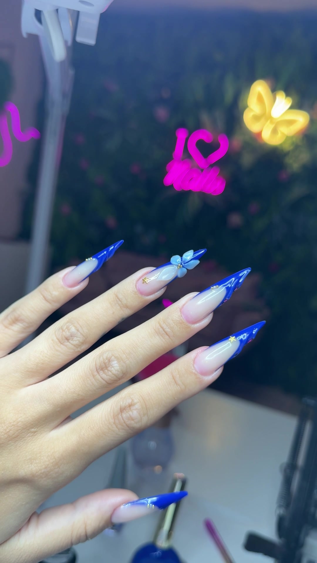 @Nath Machado Nails
