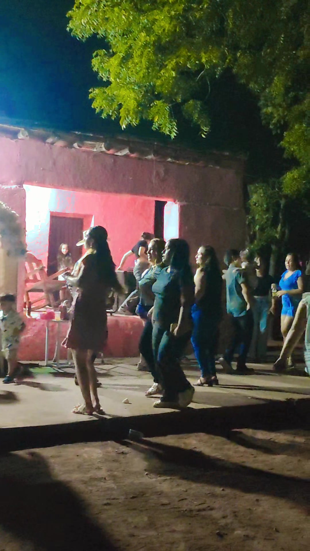 @Que bonito es lo 🐺 bonito🤠