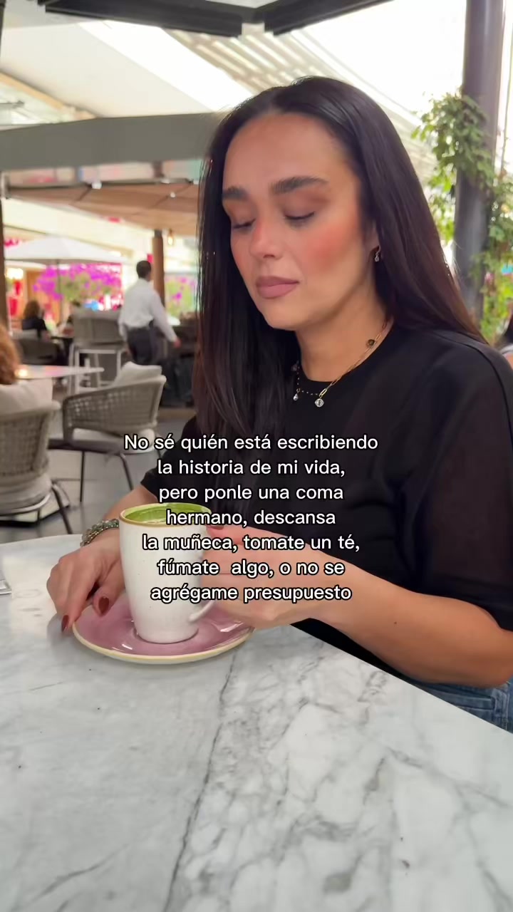 @monicamakaco