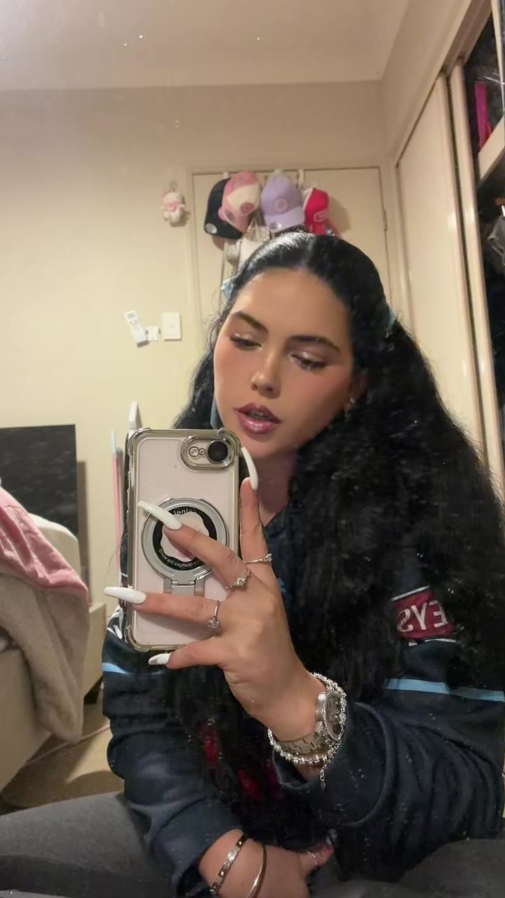 @El🎀