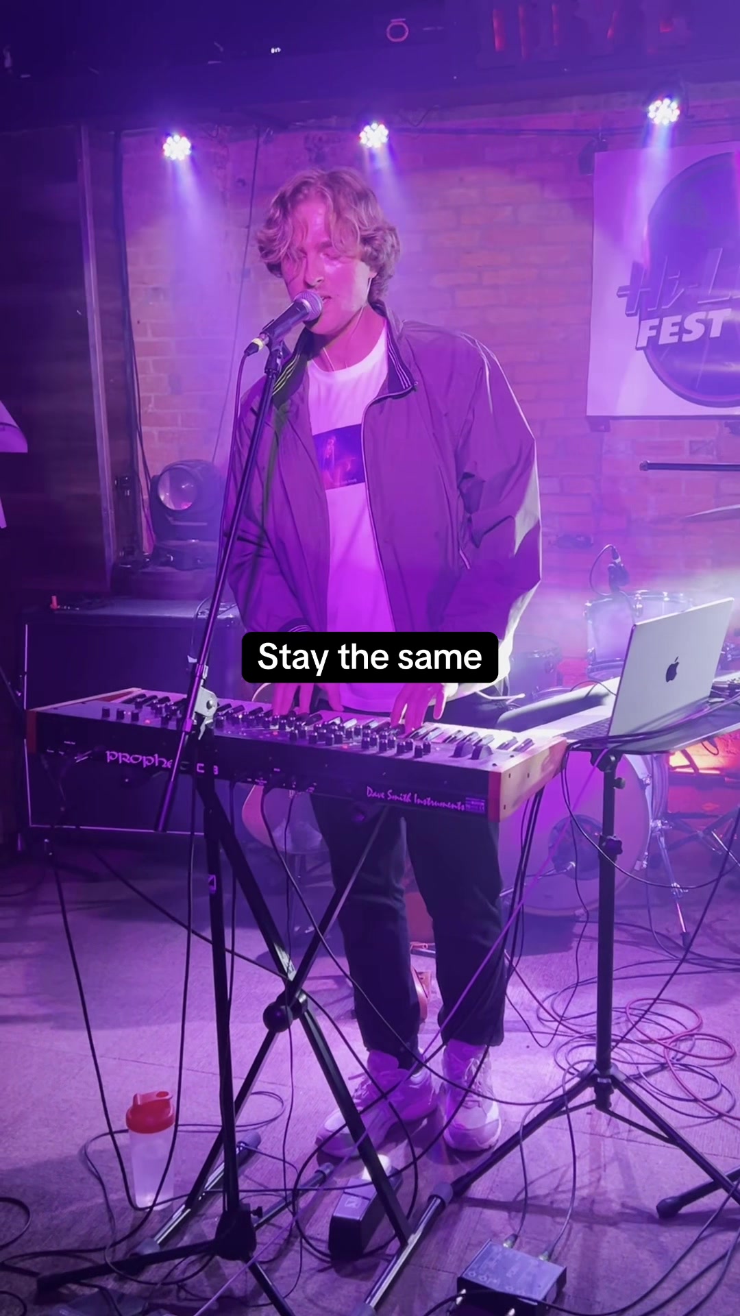 @Void Comp