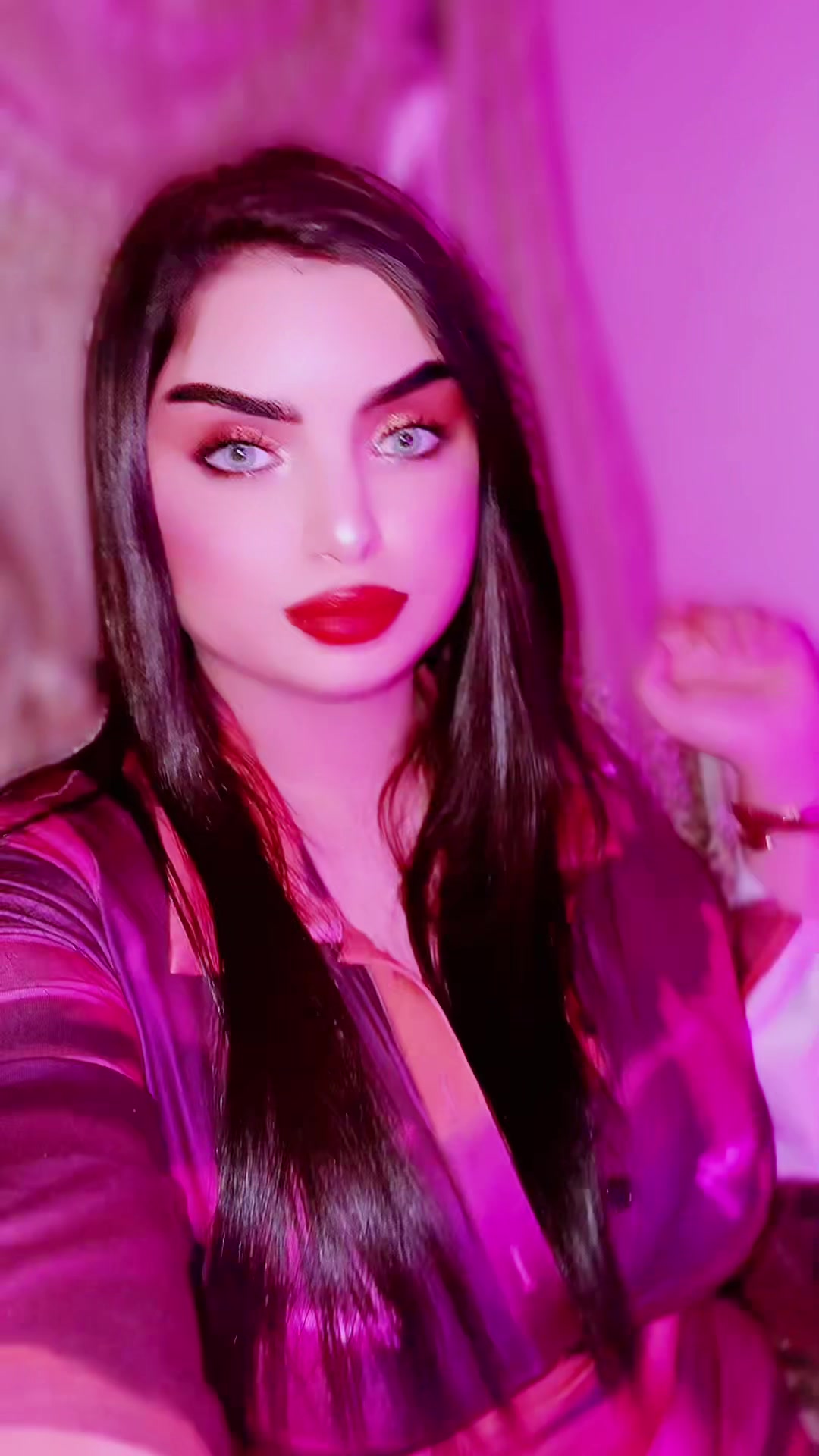 @لالة سلطانة 👑💜🪬