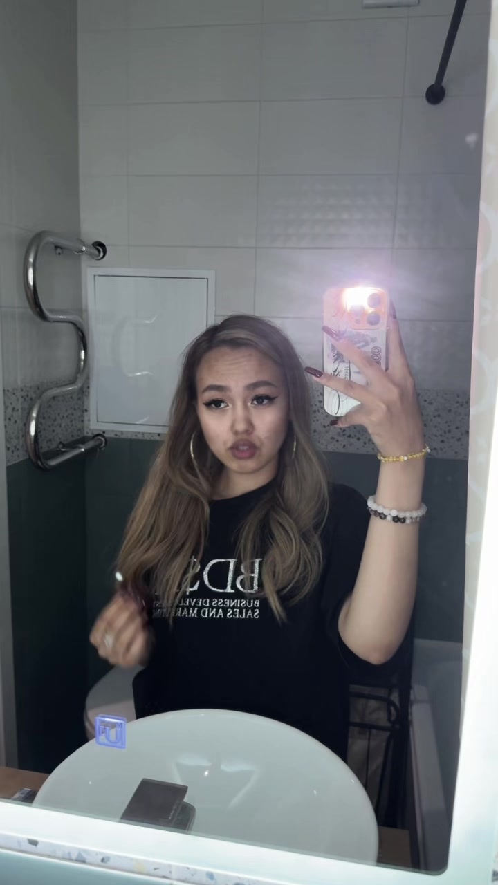 @aleonora.bu