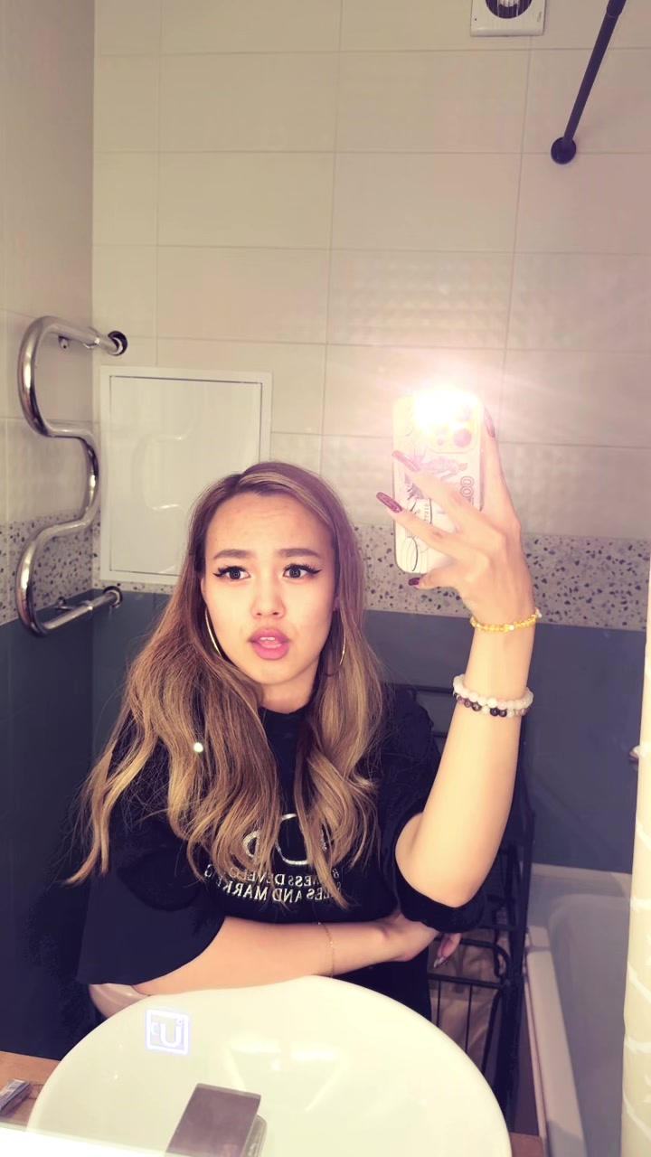 @aleonora.bu