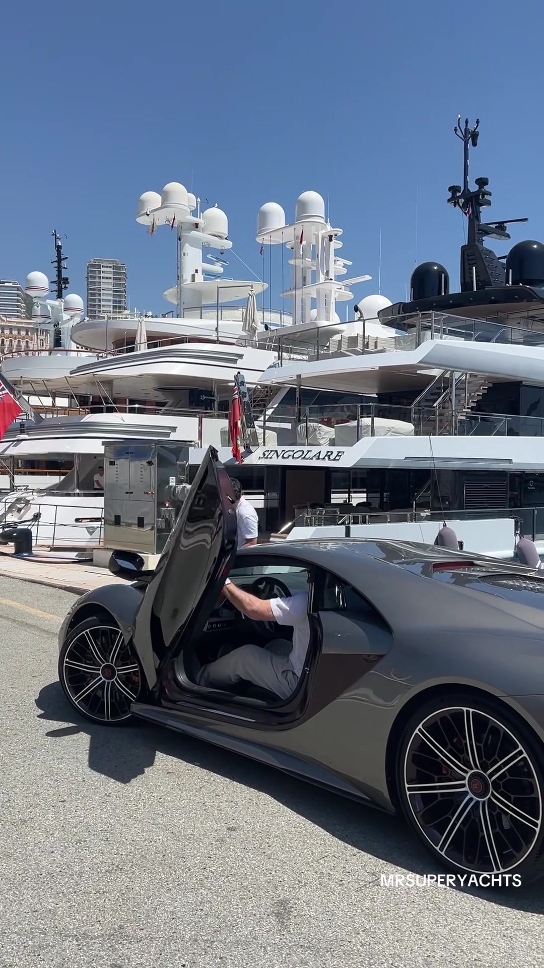 @MRSUPERYACHTS | Matthijs Rhee