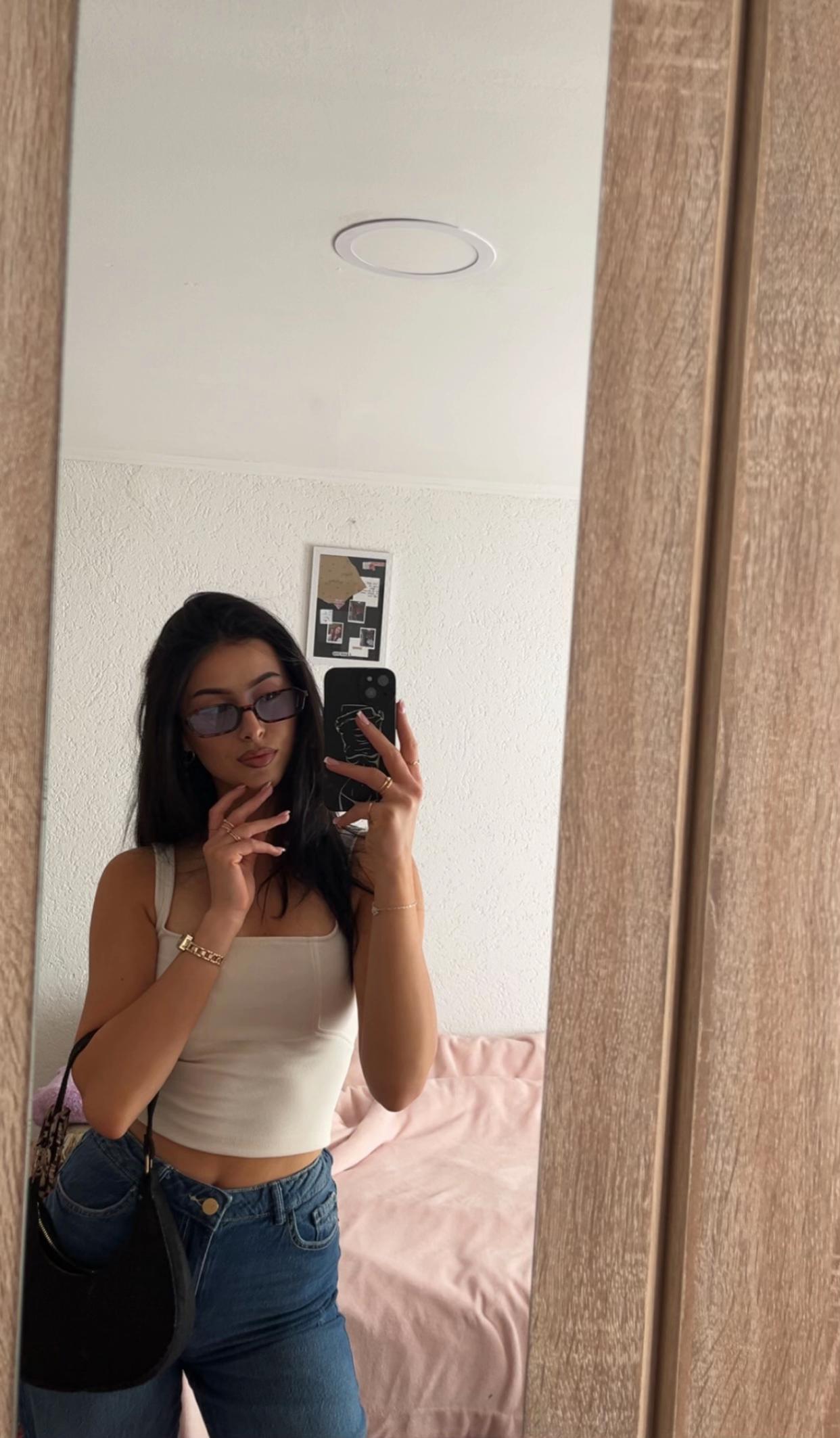 @lela♡