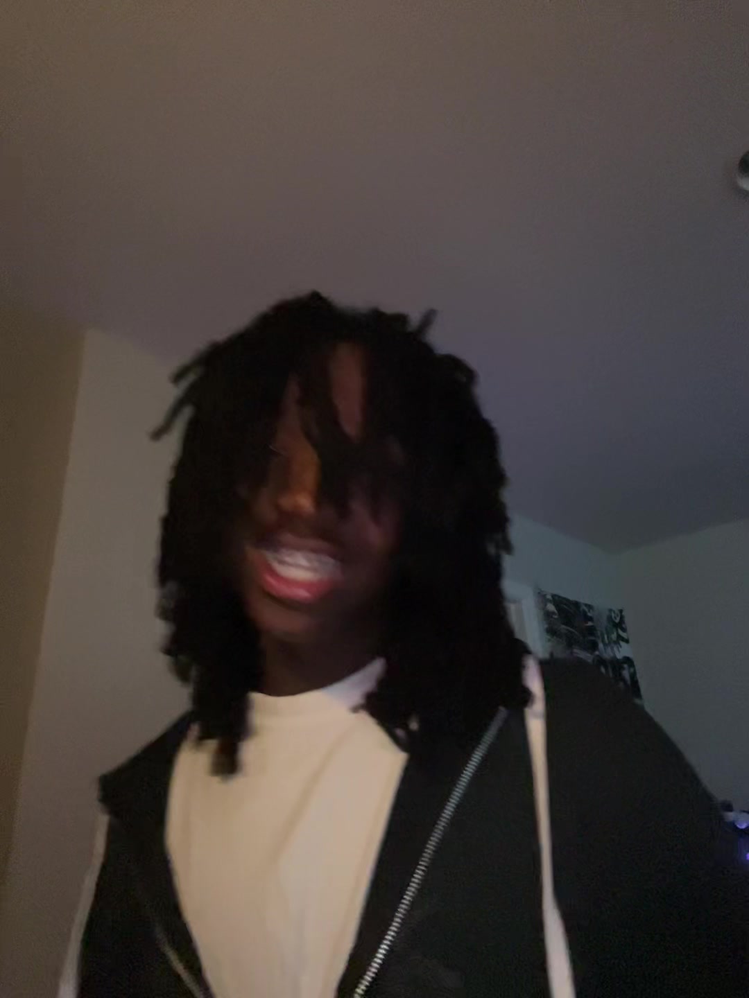 @️