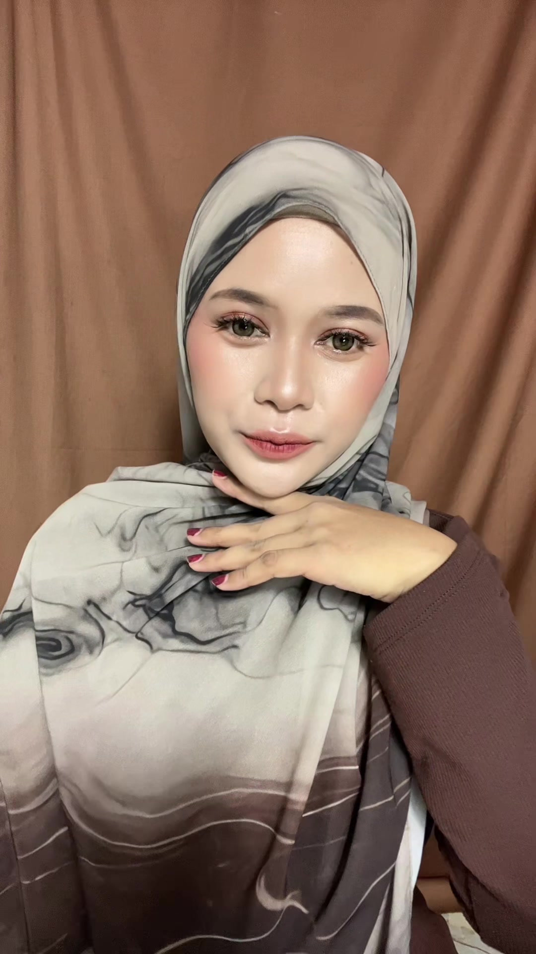 @Ndaayy || IG : Linda_astt