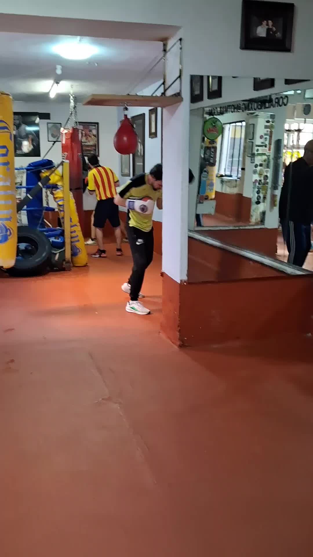 @Coralingboxing72