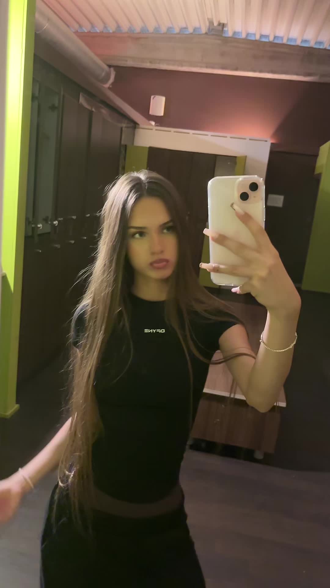@𝓬𝓻𝓲𝓼𝓽𝓲𝓷𝓪ꨄ