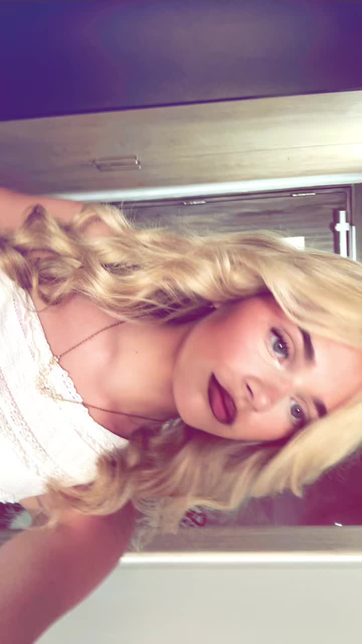 @𝑳𝑰𝑳𝑳𝒀ꨄ