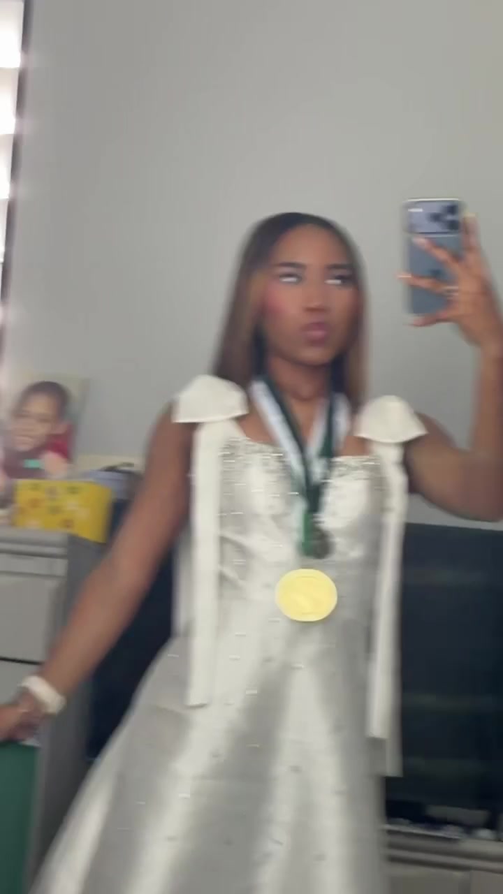 @lolo