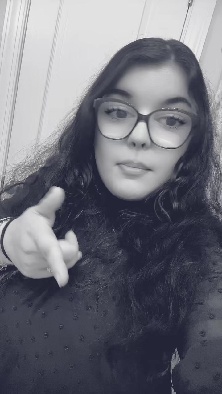 @Kelly Marie🇵🇷🇩🇴🇪🇸
