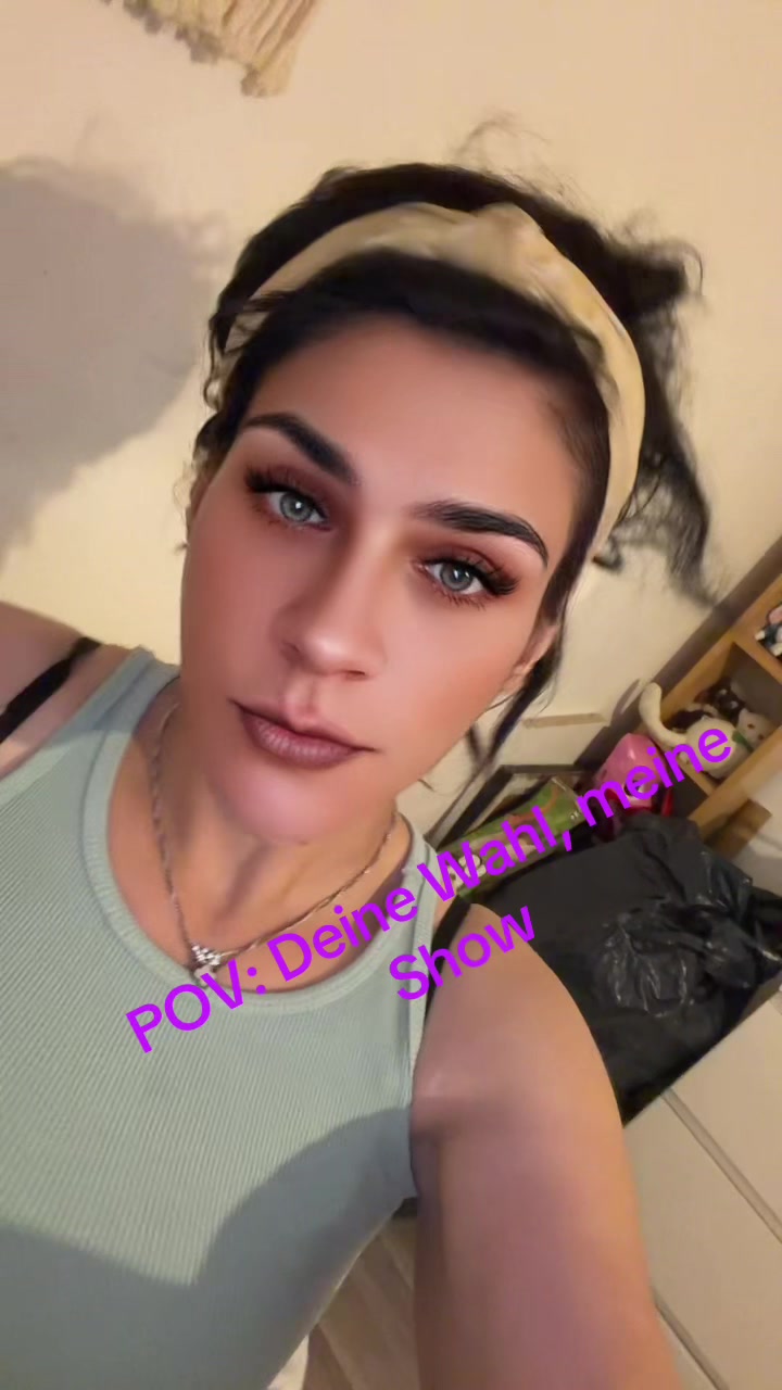 @Christiane ihr  bebi❤️