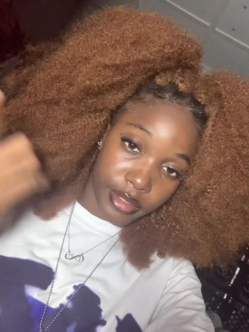 @xoxo.welovechrys