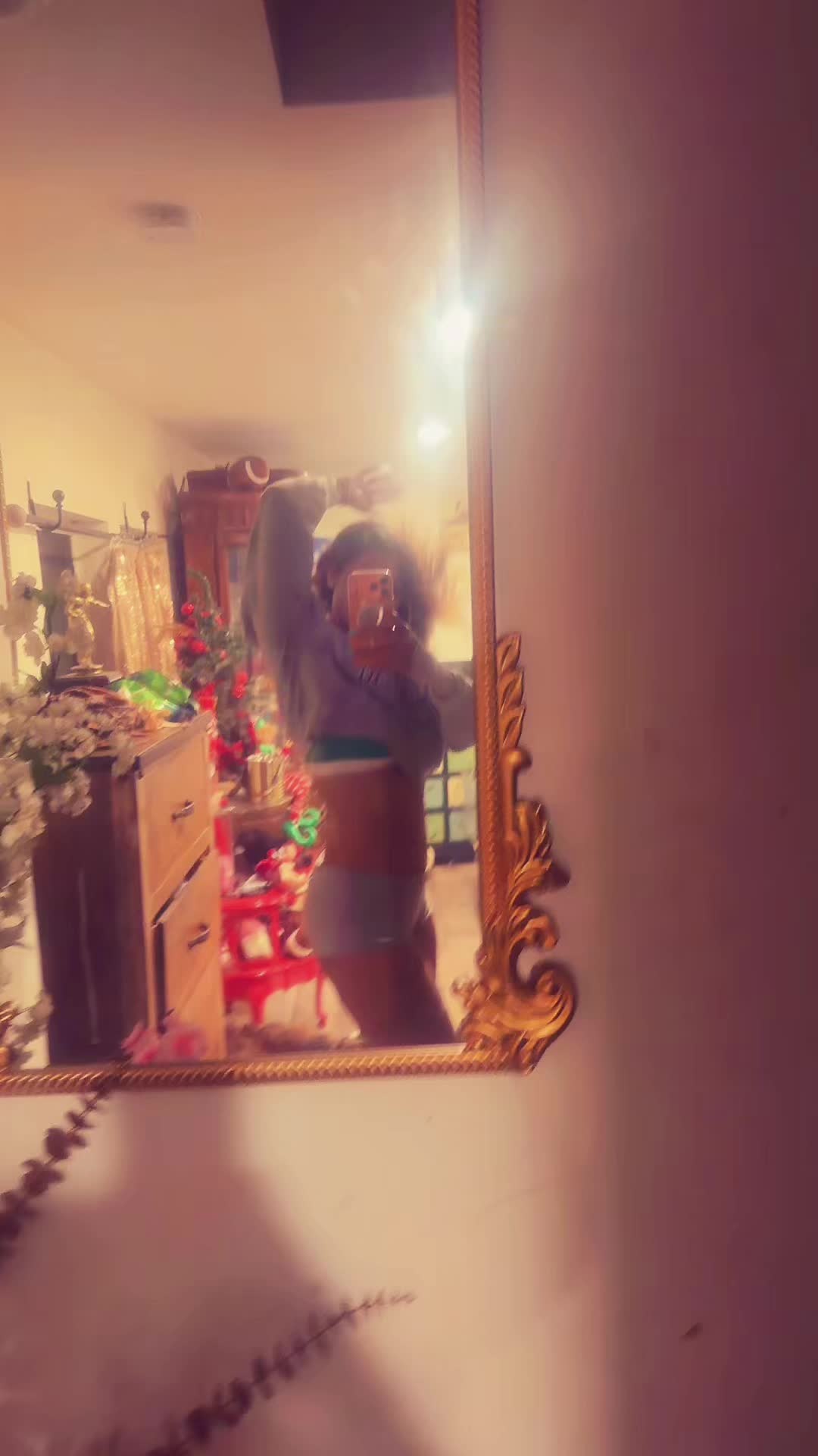 @★Daniela