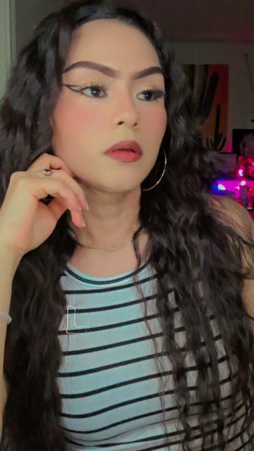 @𝓞𝓻𝓲 𝓗𝓮𝓻𝓷&aacute;𝓷𝓭𝓮𝔃💄✂️⛲️