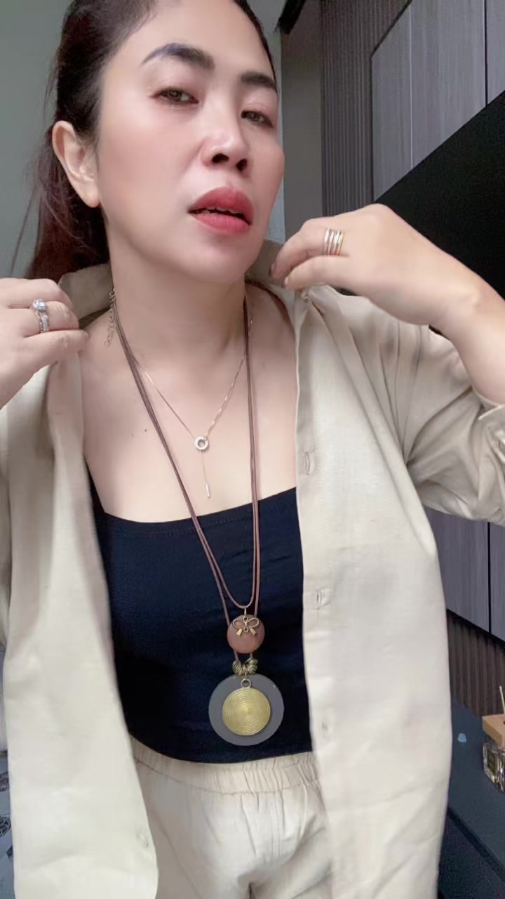 @Shaundra.shop