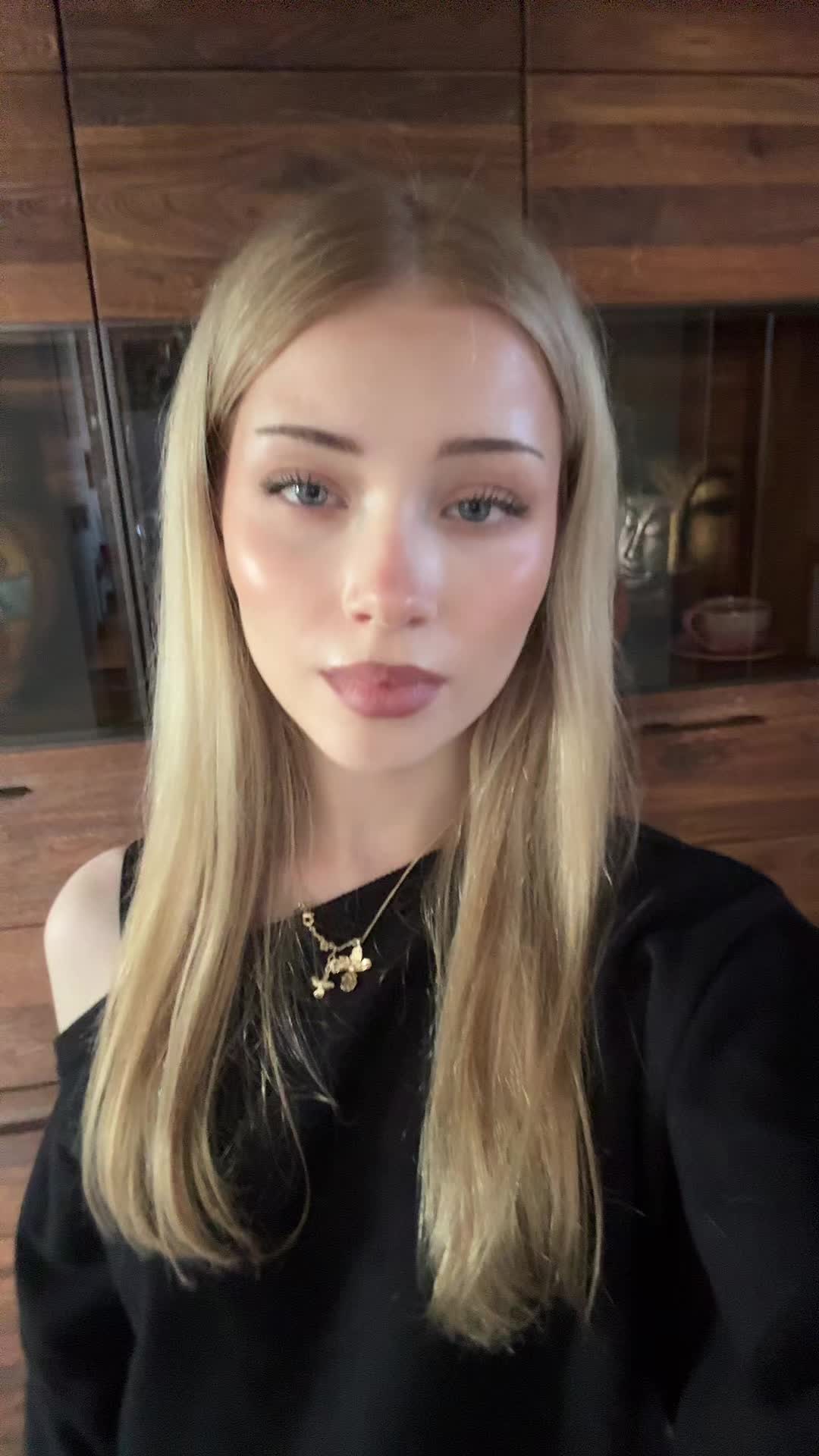 @Laura