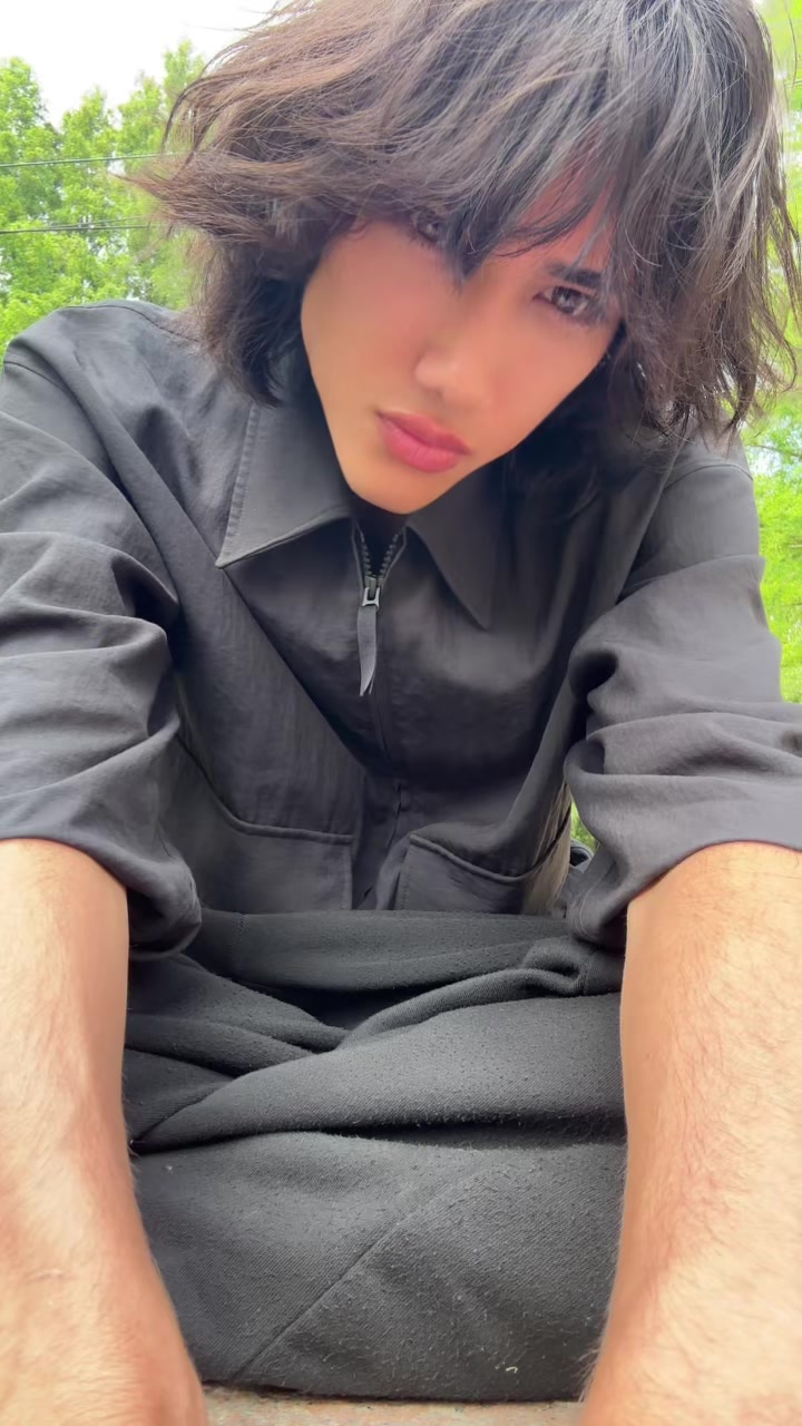 @милан