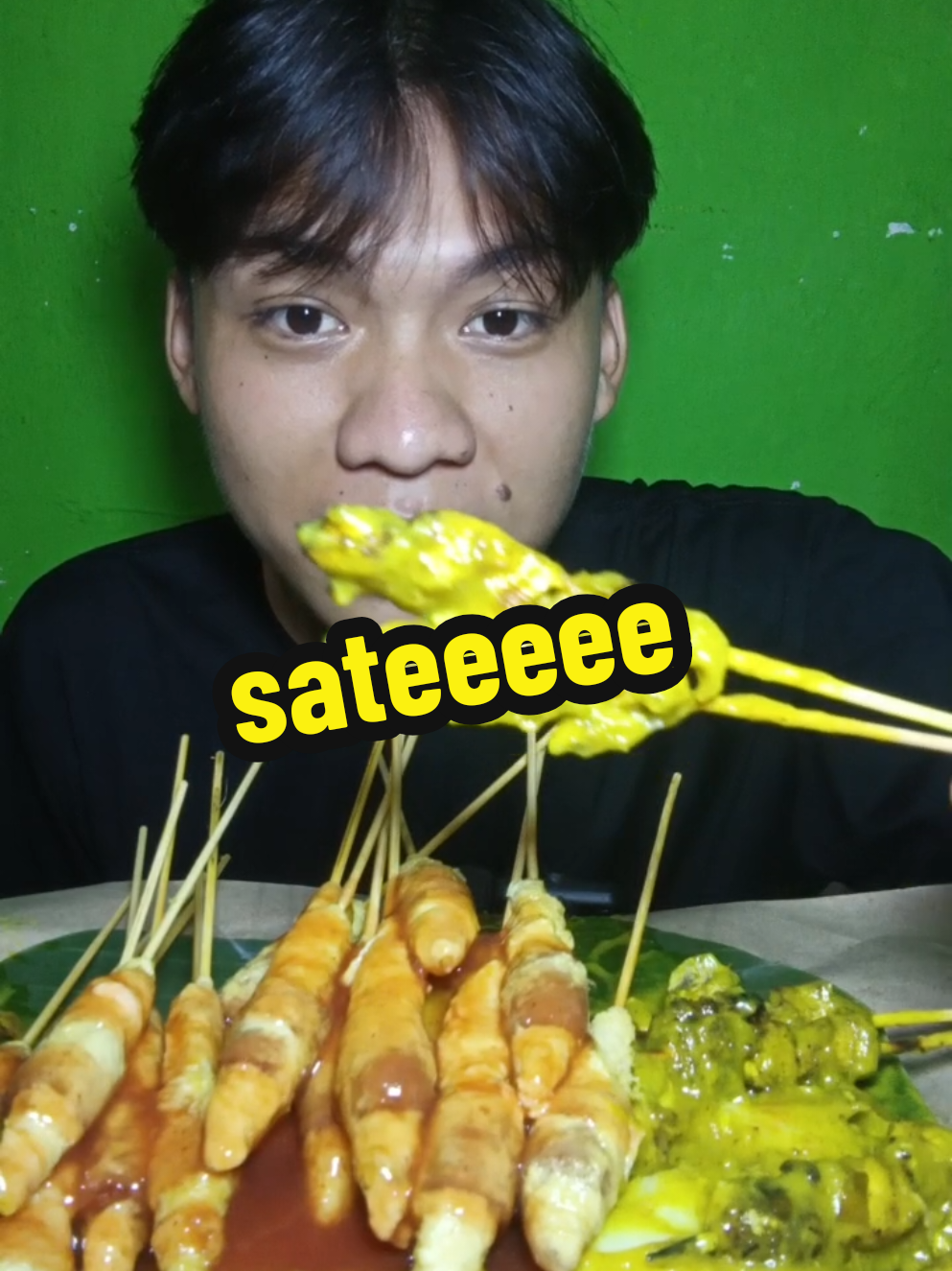 @eat hmzah🍗🍔🌭🥪
