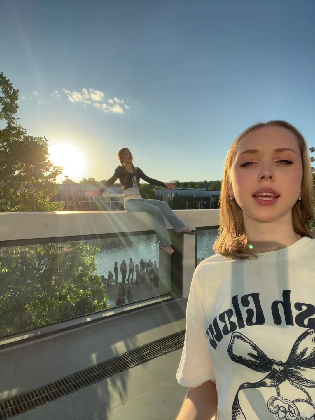 @мельникова