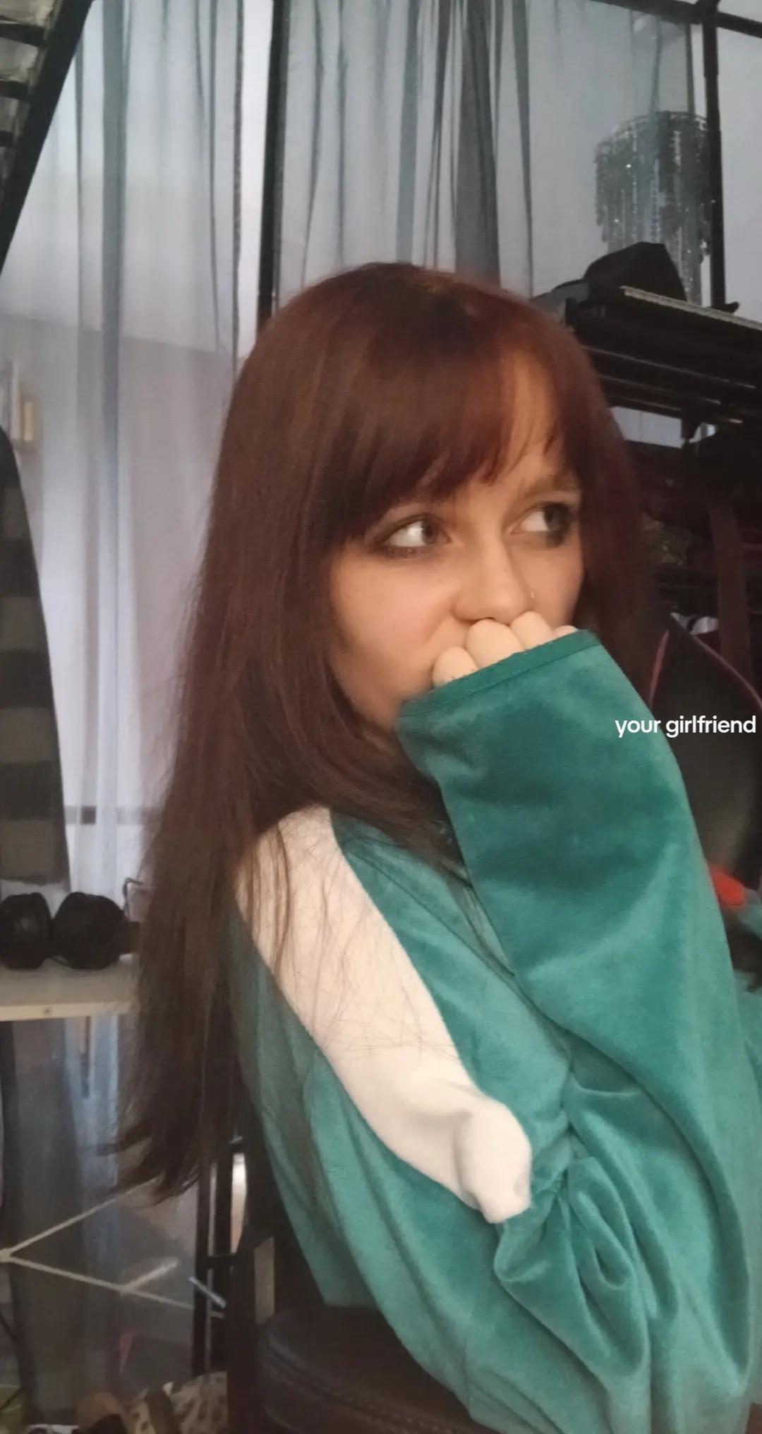 @anjellicatz