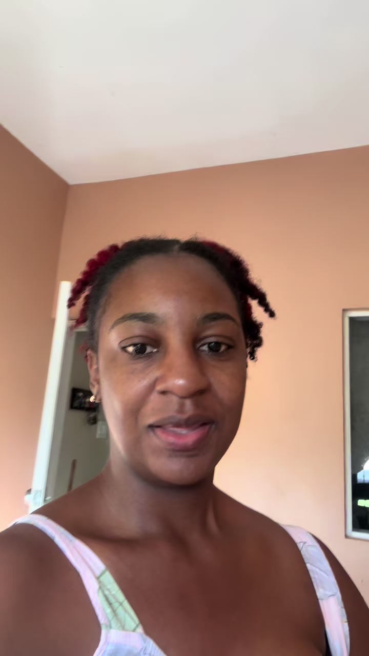 @Davia Neale Forrest | YouTuber