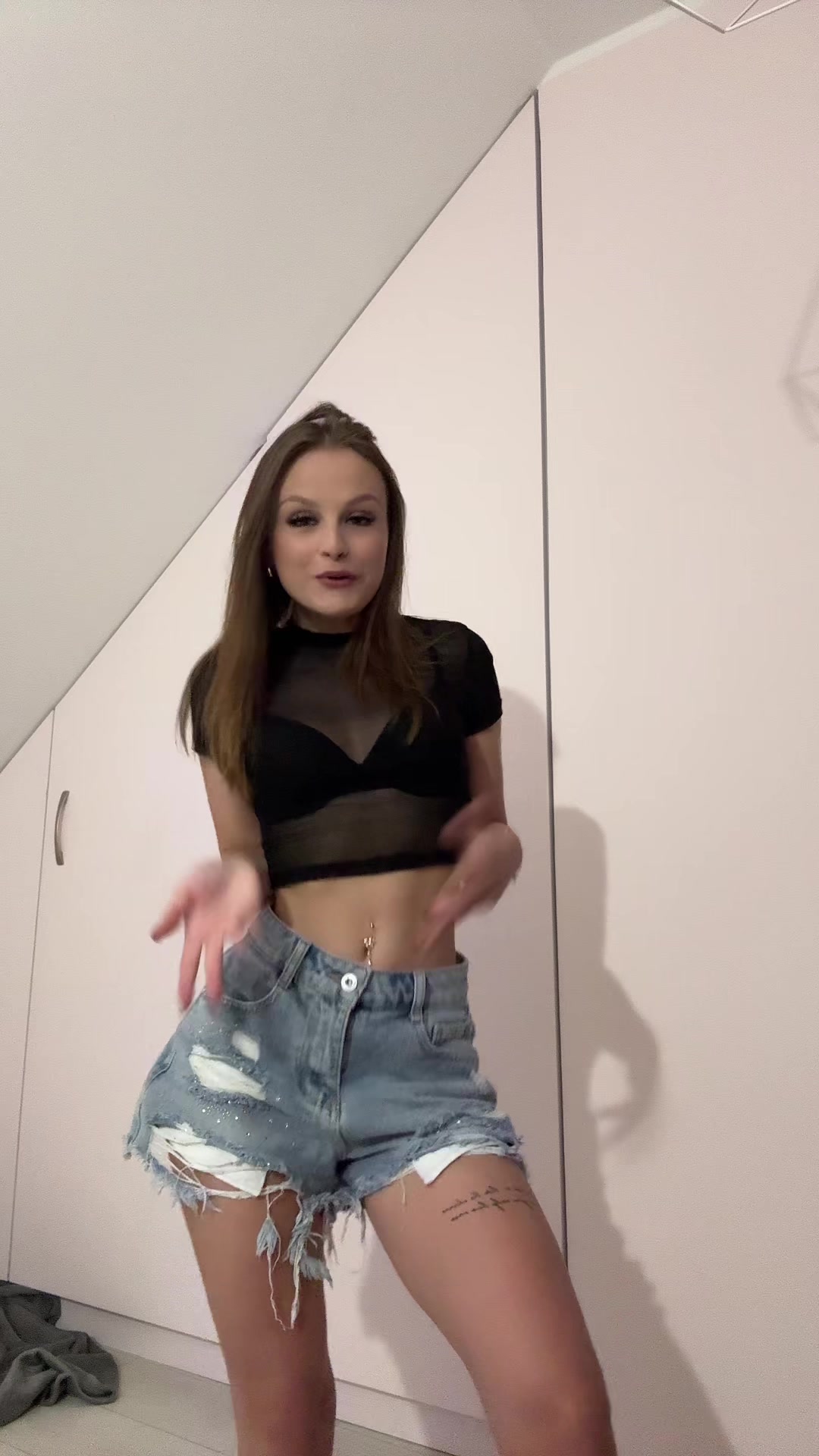 @Lawox