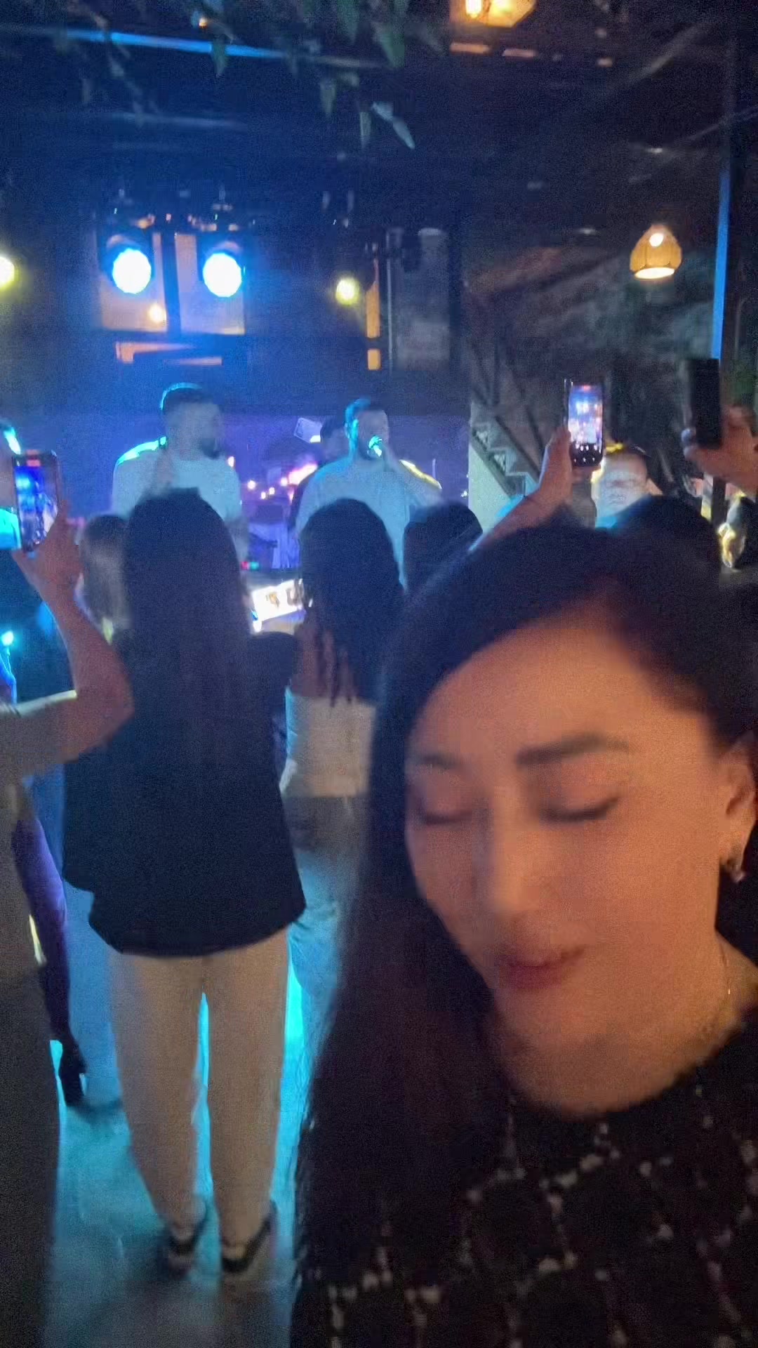 @Никулина