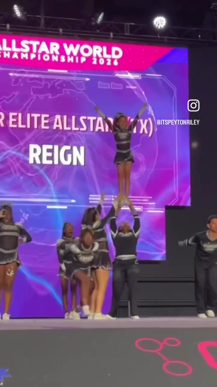 @itspeytonriley