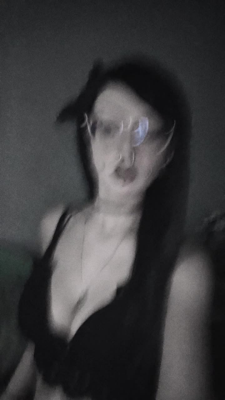 @⛧&deg;.⋆༺⊝ frankie!! ⊝༻⋆.&deg;⛧