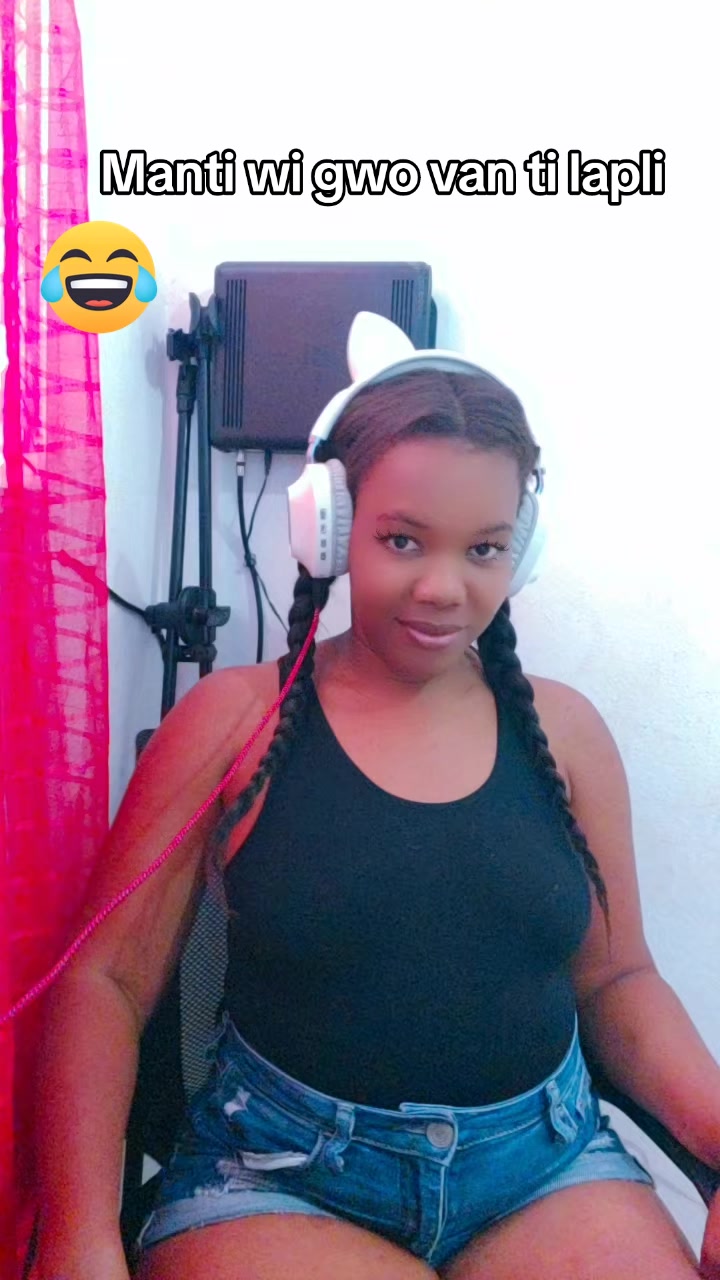 @Chn&eacute;ica06