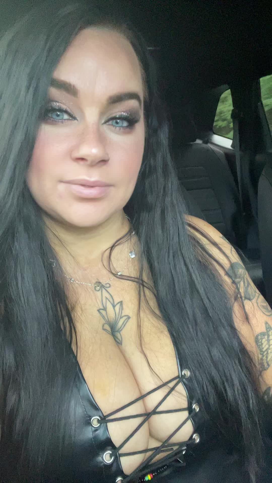 @Briana🥰