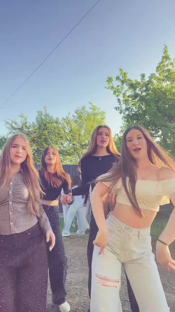 @Veronikaa