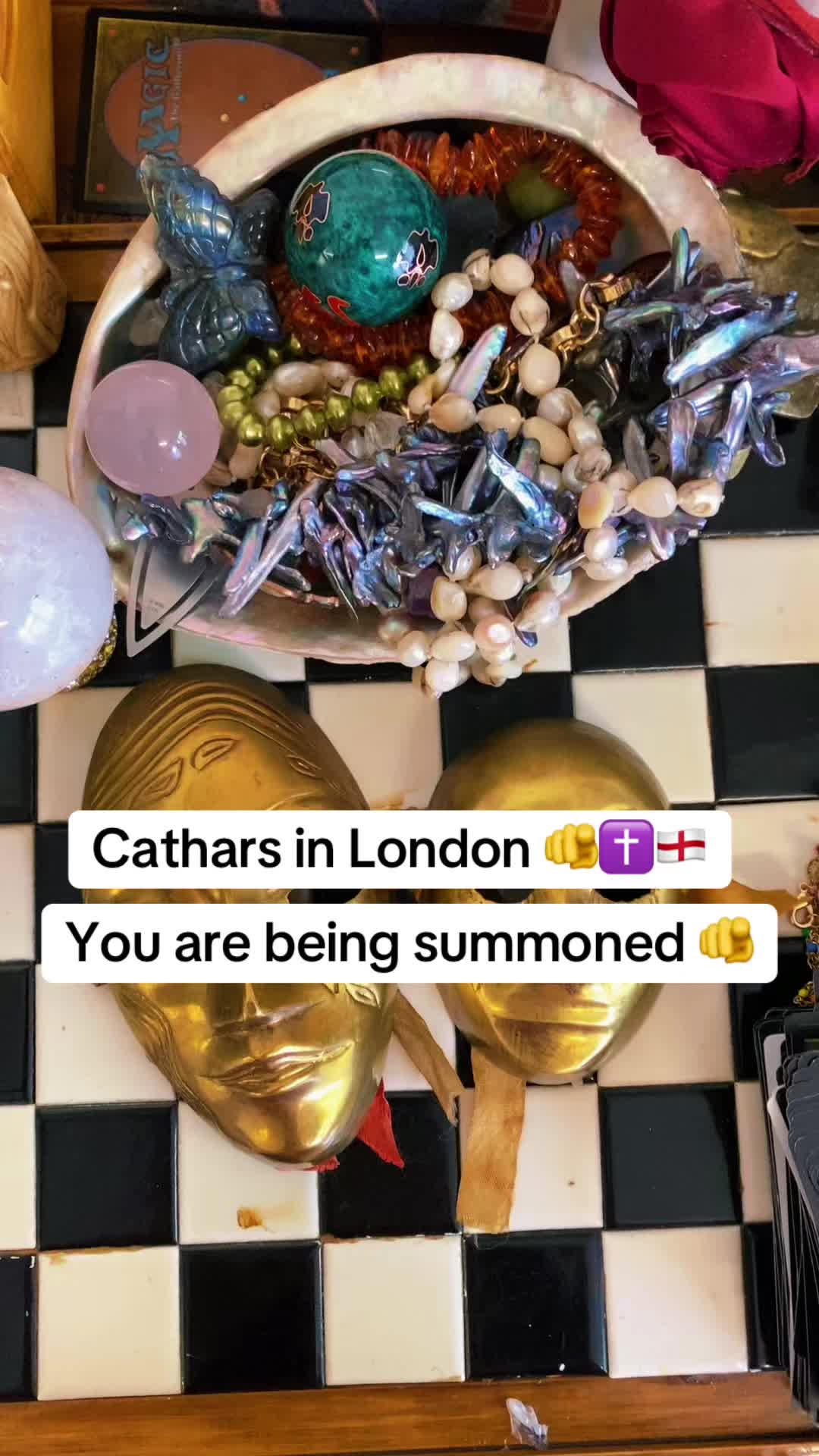 @TarotTea_Witchery