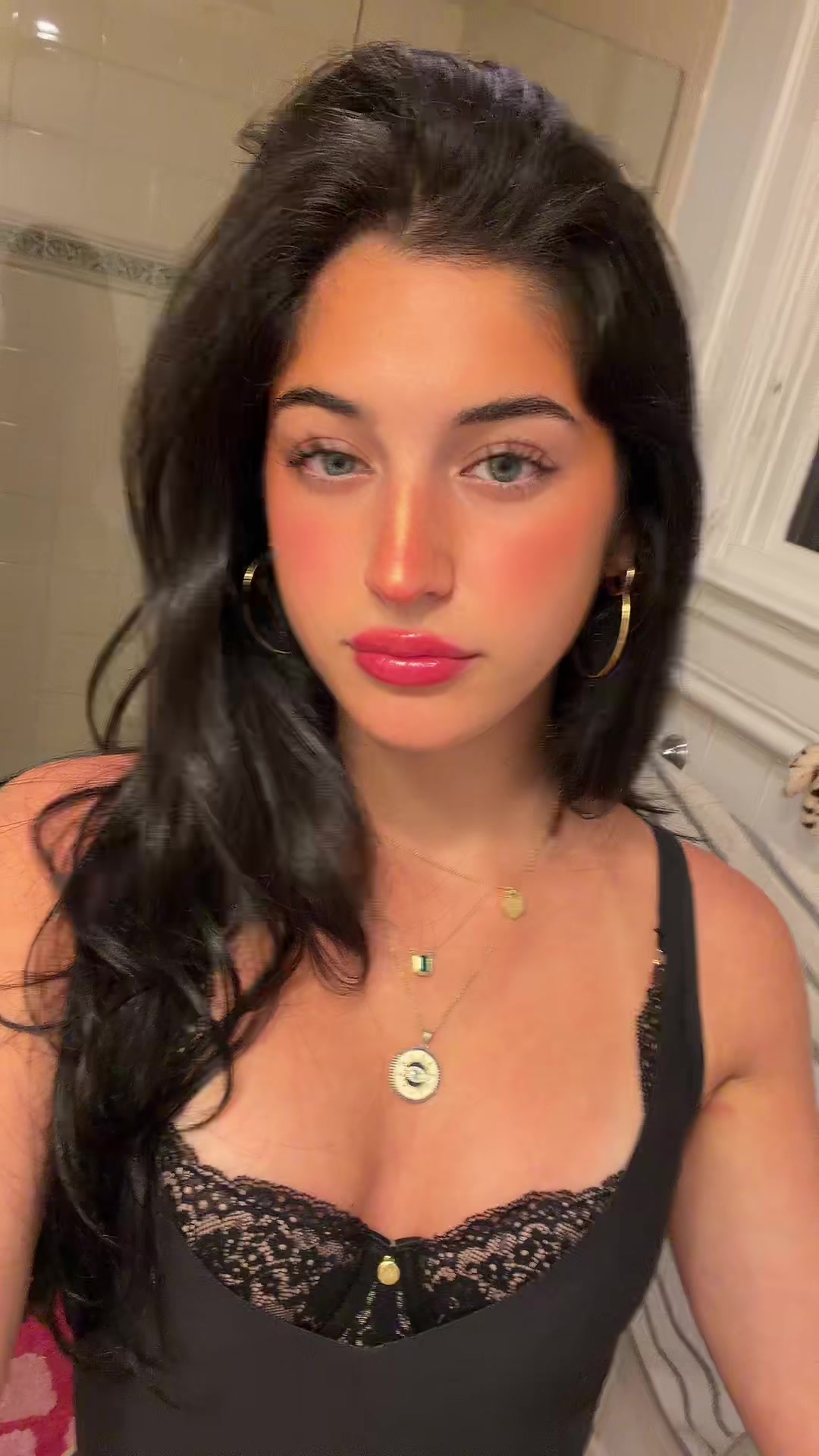 @mia