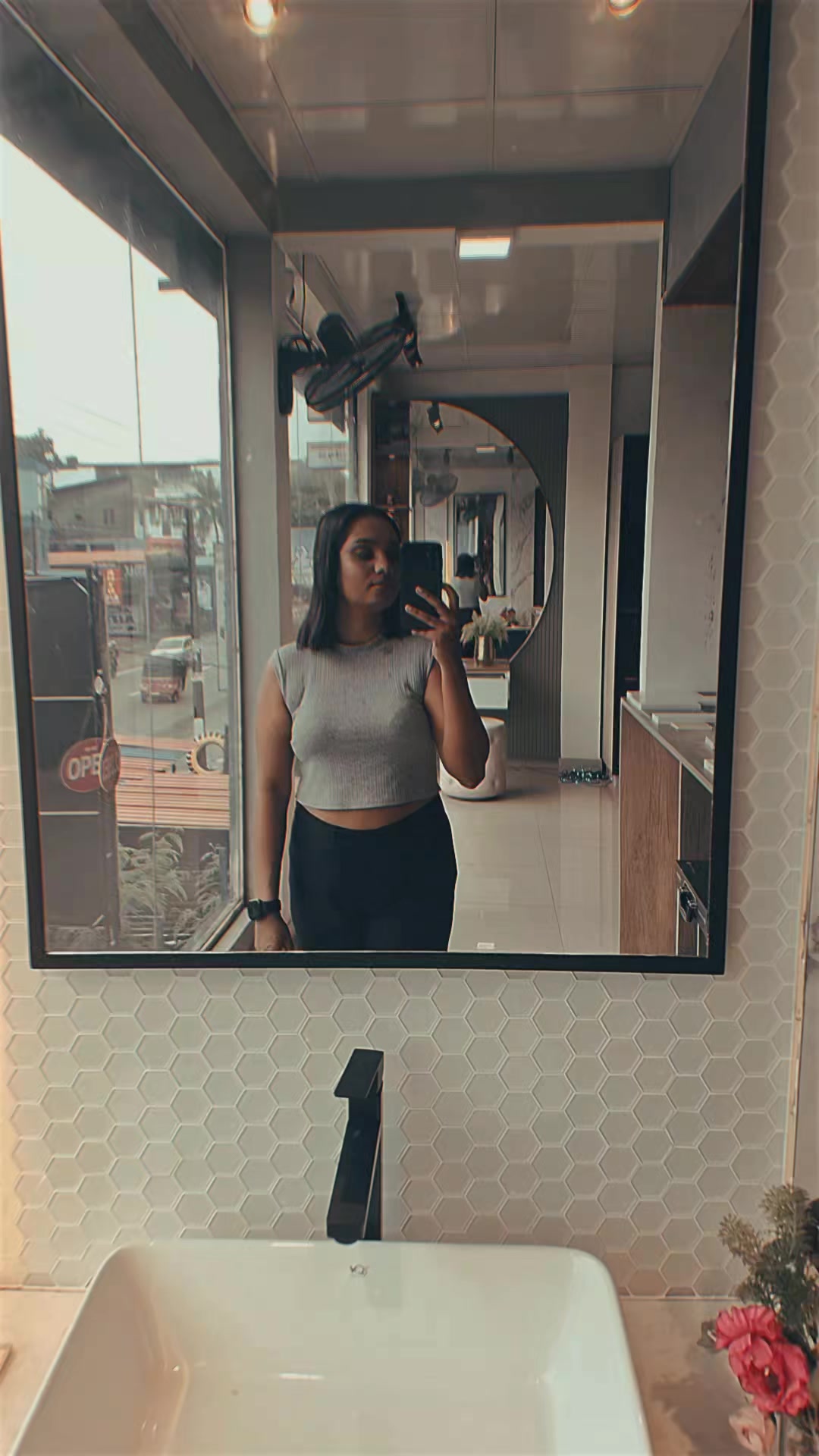 @Mahee