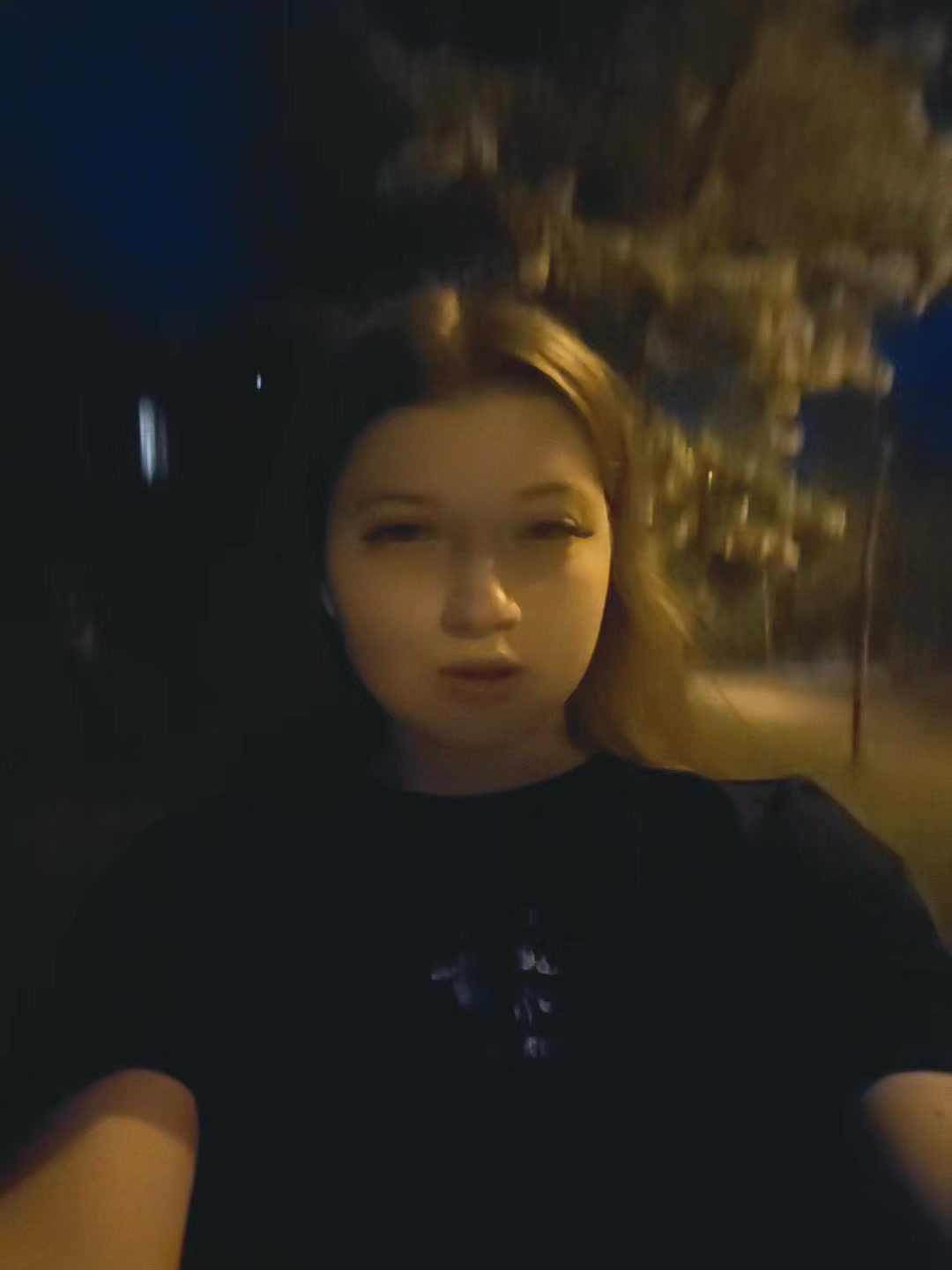 @𝒜𝓁𝒷𝒾𝓃𝒶🫀