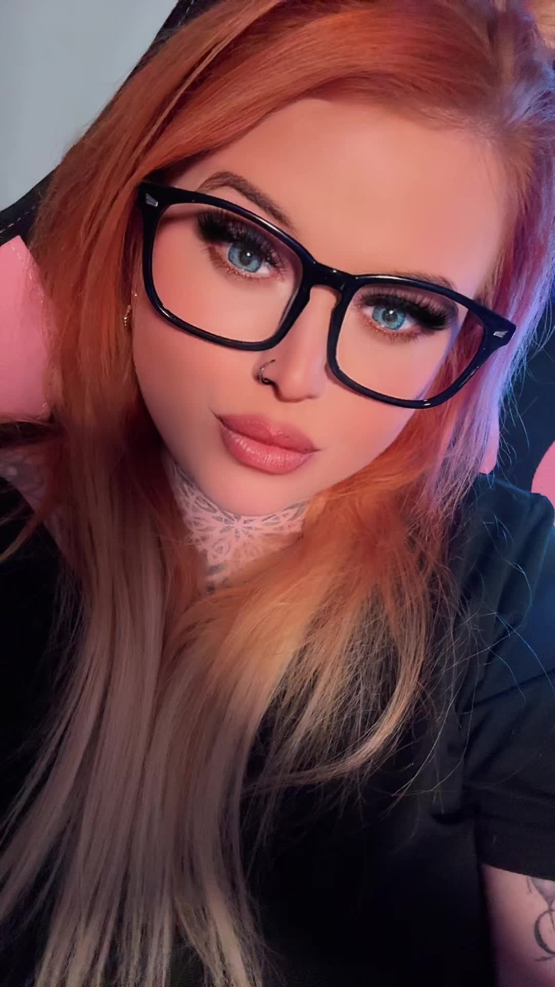@Fynixia 🦊Fuchsi🦊