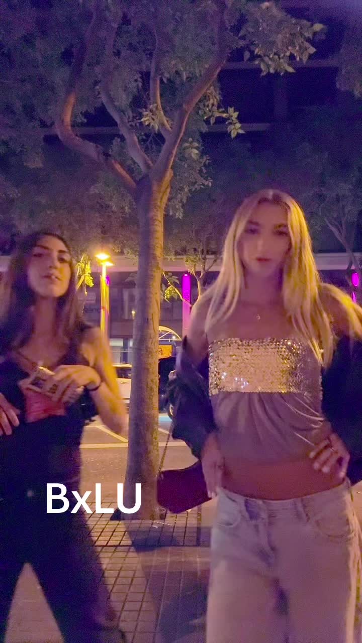 @isabella