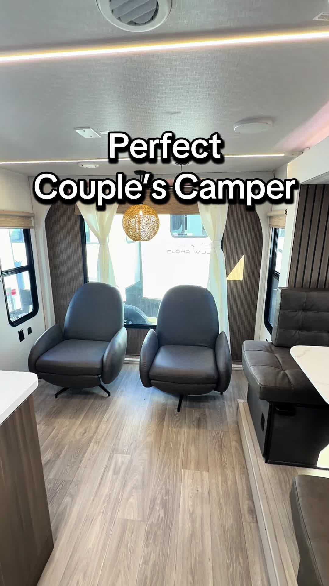 @Angel Sells RVs