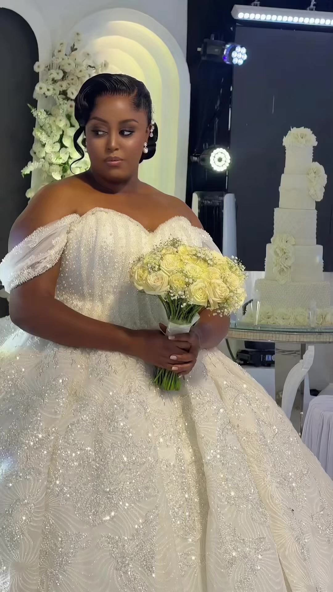 @Lashglo33