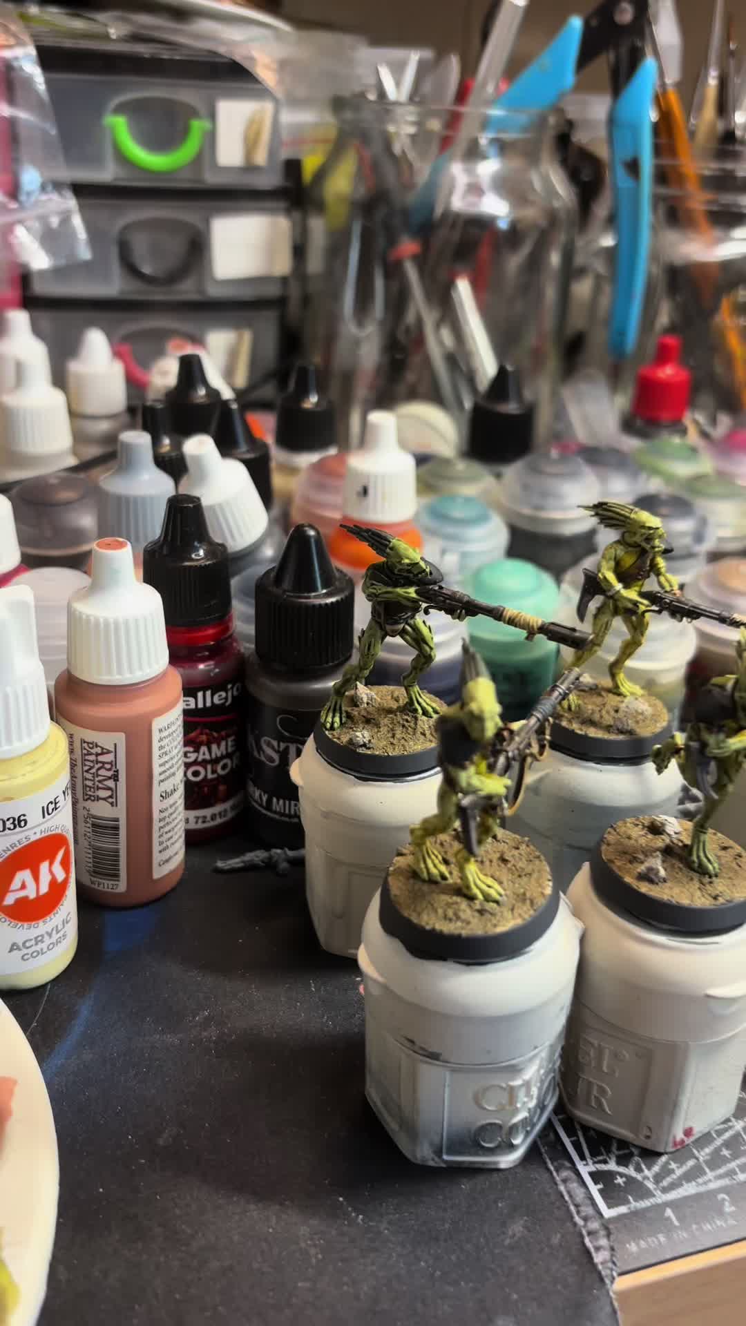 @giantdwarfpainting