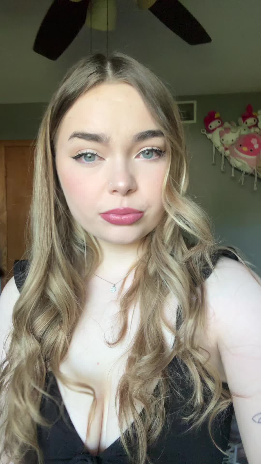@kendall | IA Esthetician