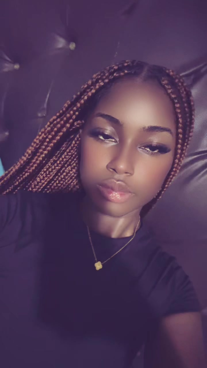 @Sabrina 🦋