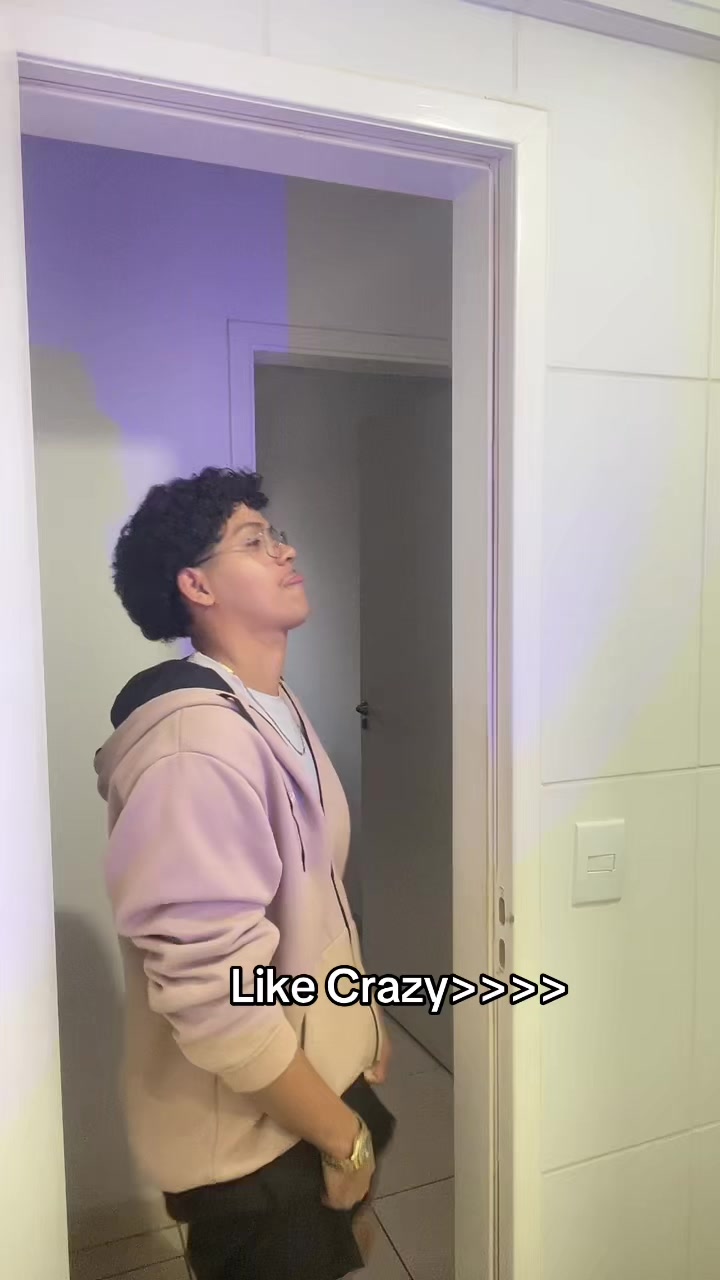@T.H