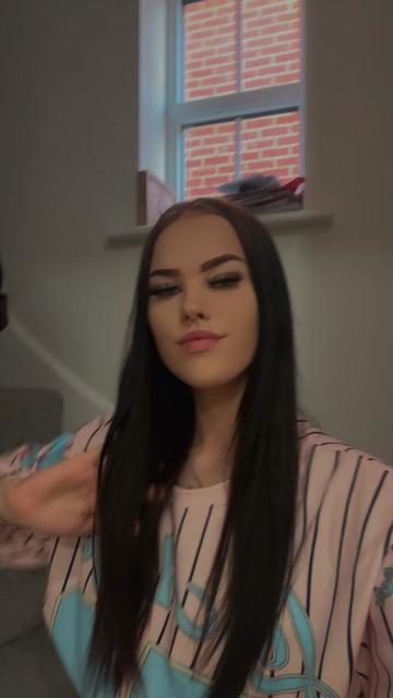 @Evie x