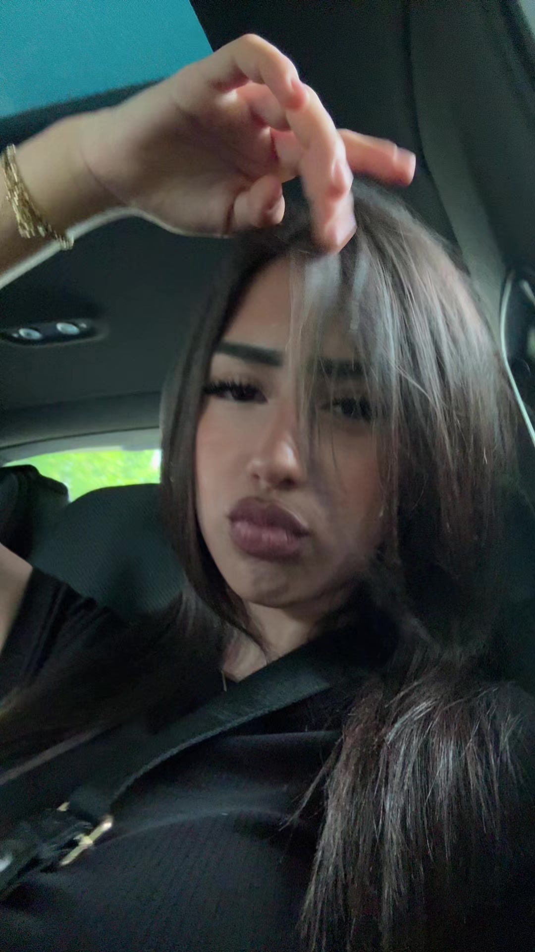 @𝐧