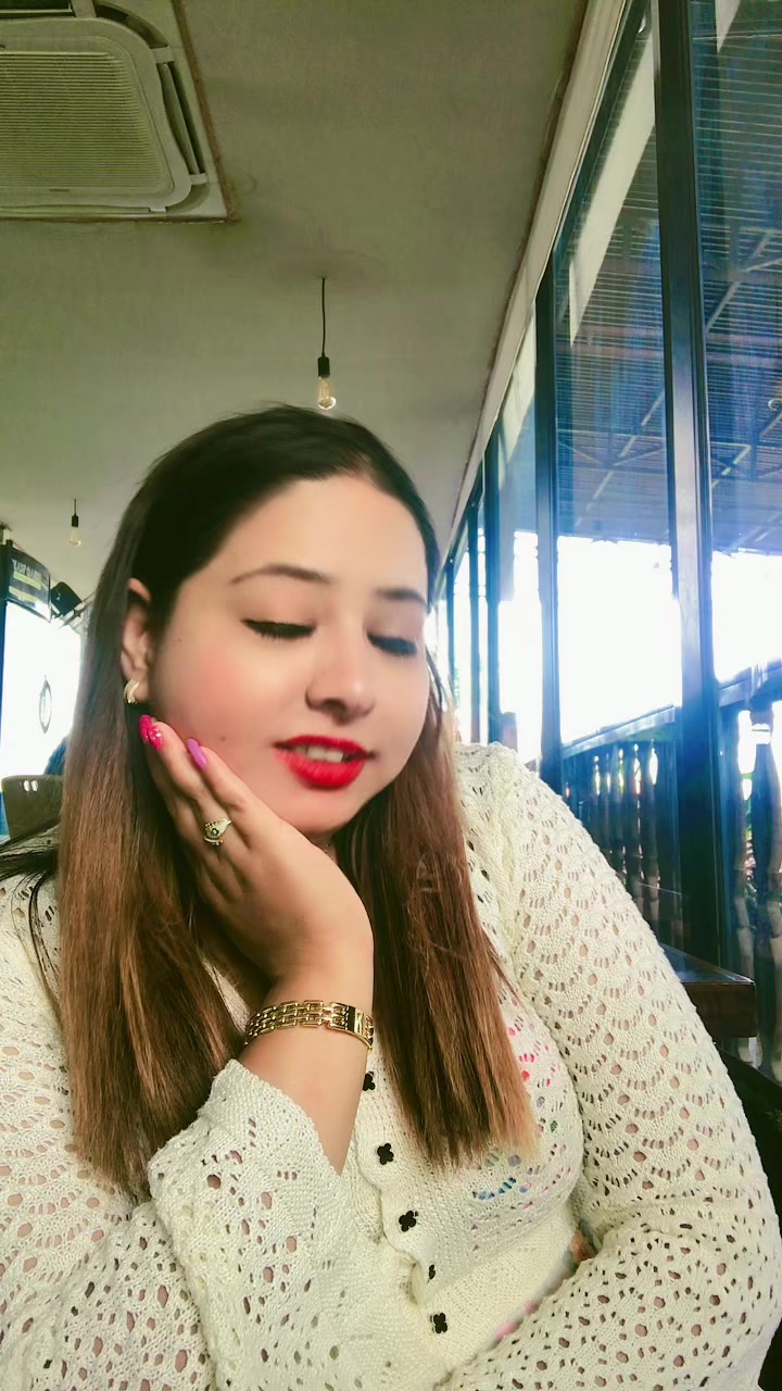 @niru🥰😊